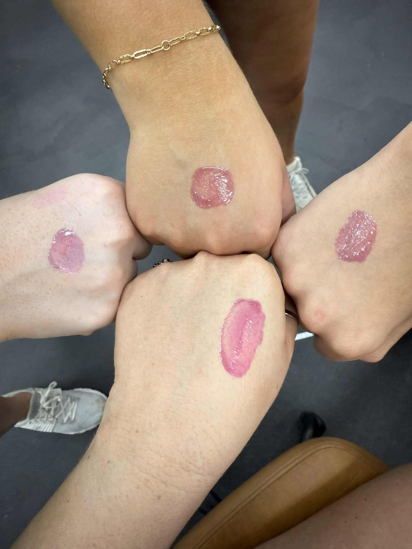 β¨ Shade Shift β Color Changing Lip Oil/ Stain by TMLL Beauty Co. β¨