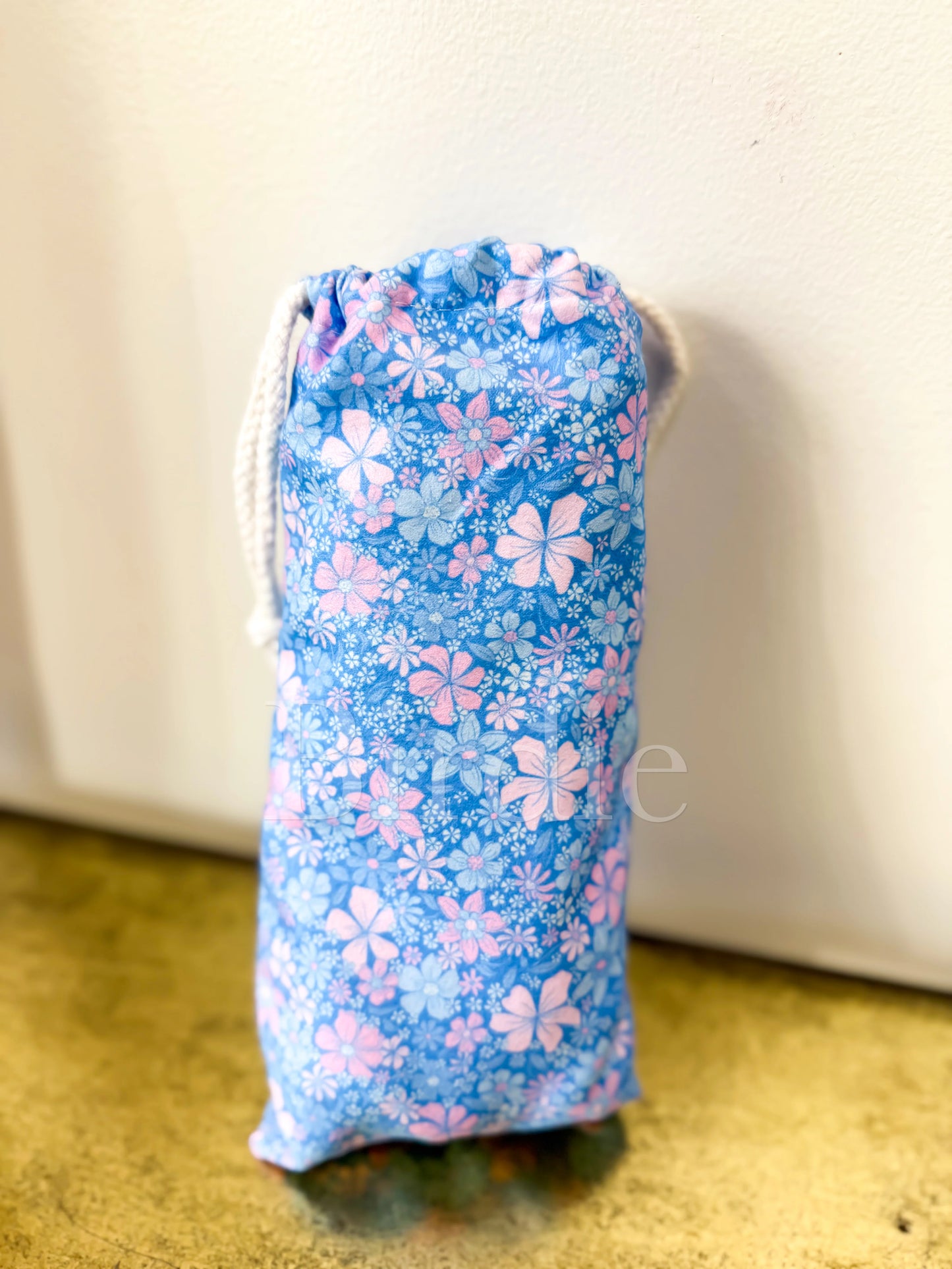 Birdie Quick Dry Towel in Bluebell Blush