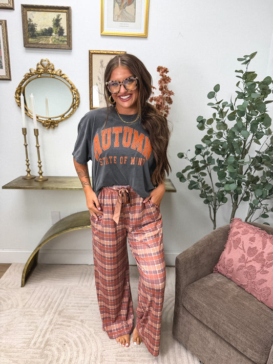 Autumn State of Mind Boxy Graphic Tee on Pepper *final sale*