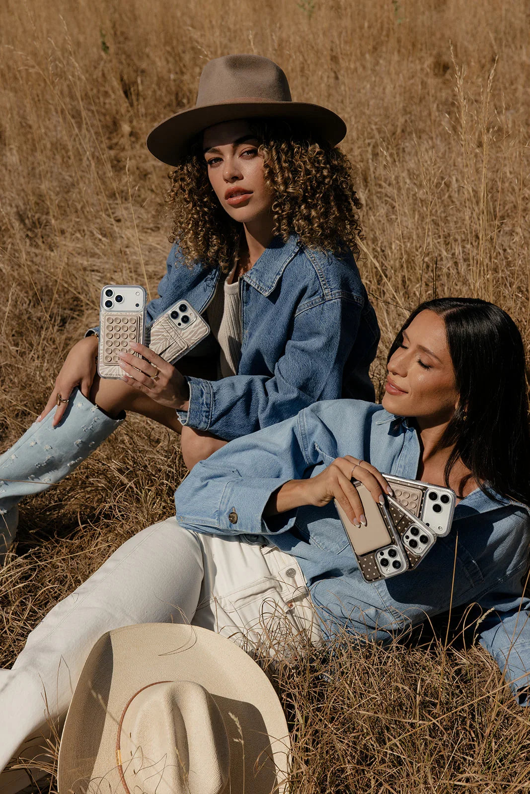 Safari Stripes Magnetic Wallet