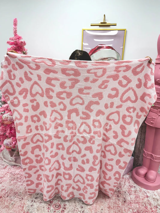 Birdie Reversible Hearts Blanket