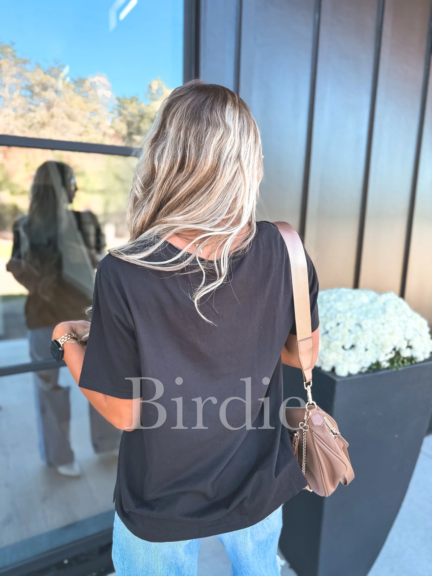 Birdie Softstyle V-Neck Pocket Tee In Black
