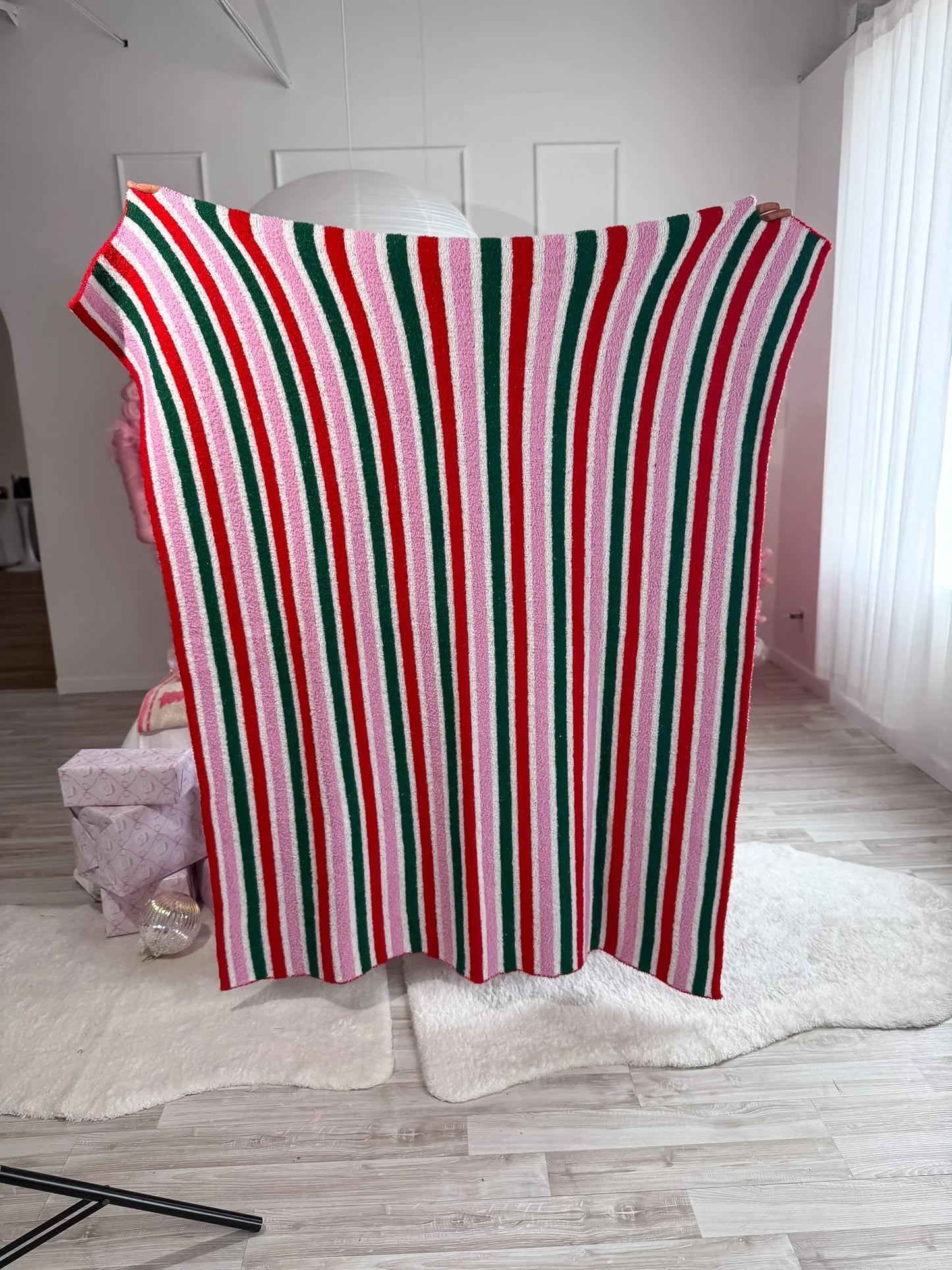 PREORDER Birdie Blanket in Everberry Lane