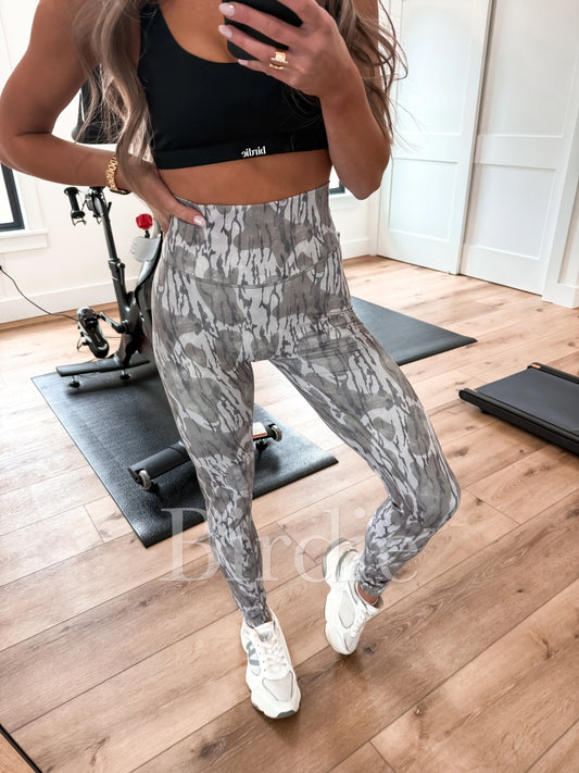 PREORDER Birdie Butter Lift Leggings in Light Bottomland Camo