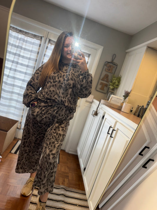 Limited Cozy Spot Leopard Lounge Set