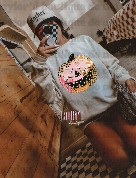 🎃🌟 Patchwork Punkin Crew/ Tee