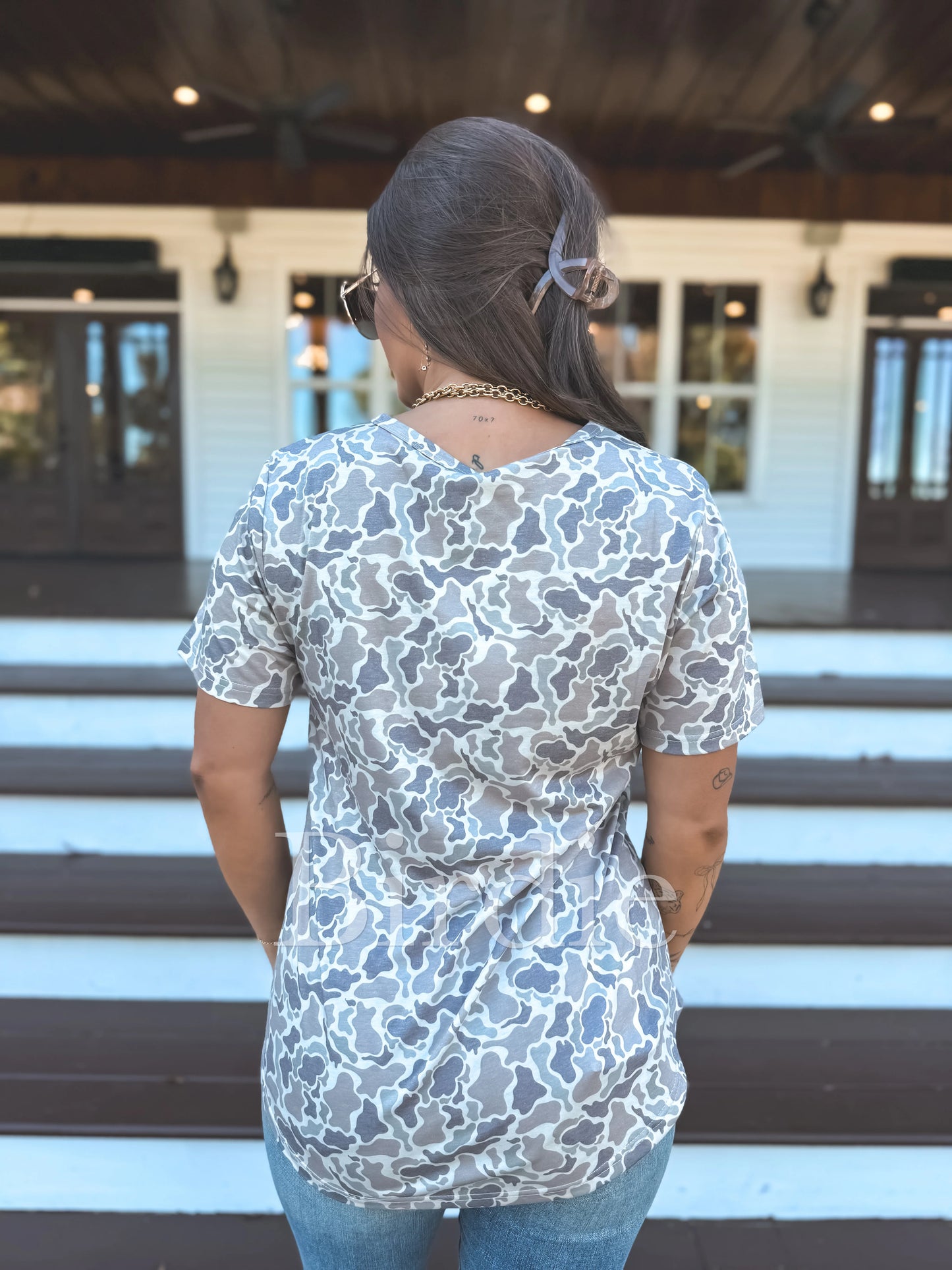 Birdie Softstyle V-Neck Pocket Tee In Duck Camo