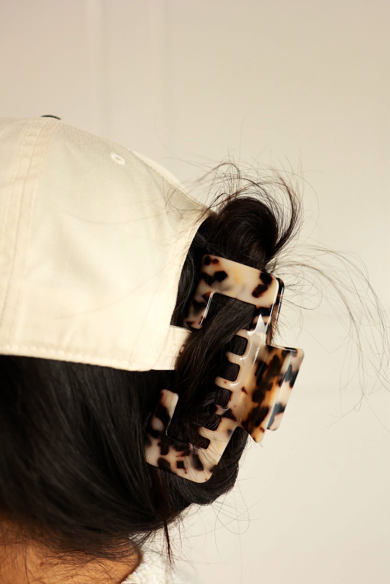 Trucker Hat Claw Clip
