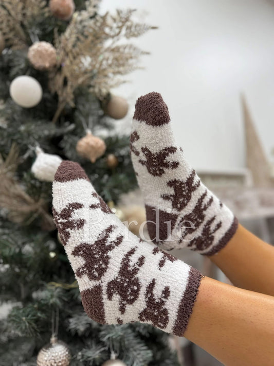 PRE-ORDER Gingerbread Fuzzy Socks