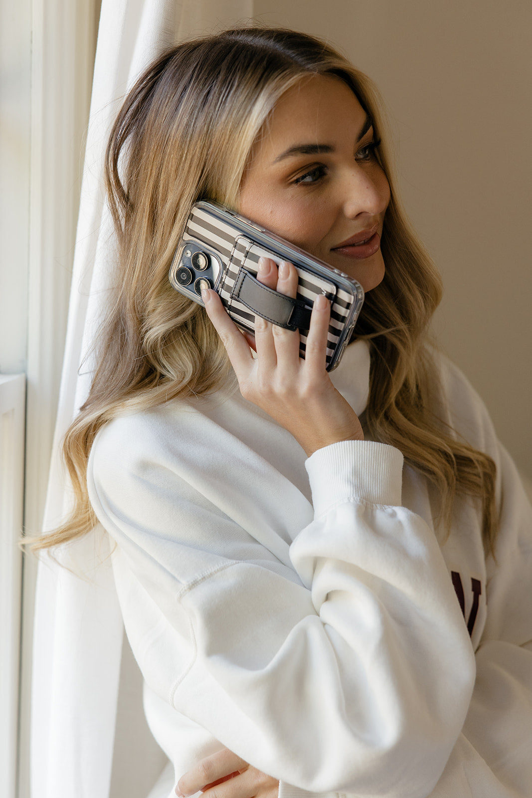 Fine Line Magnetic Case