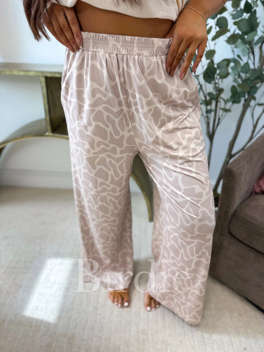 PREORDER Birdie Flowy Wide-Leg Pants in Bare Marsh Camo