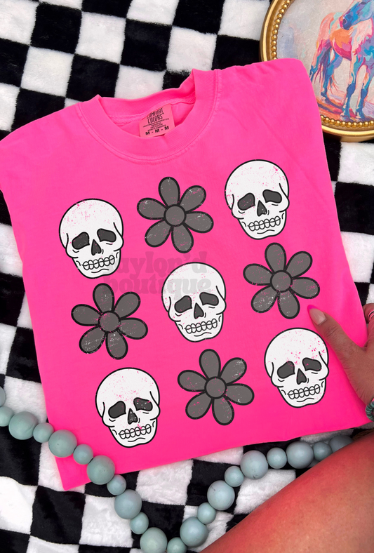 💀🌸 Skull & Daisy Tee/ Crew