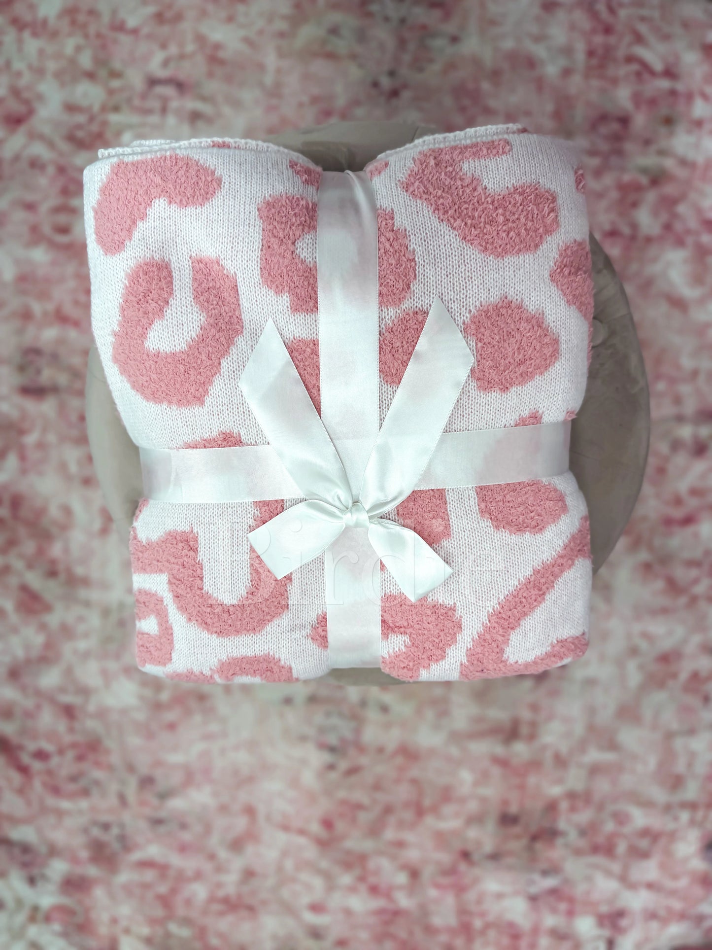 Birdie Reversible Hearts Blanket