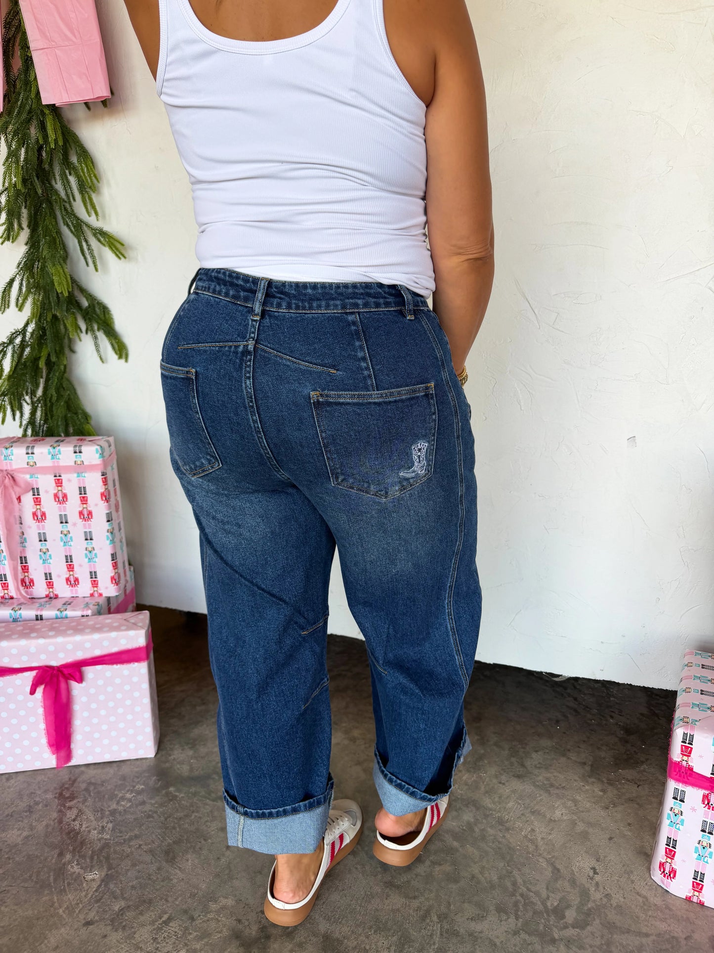 PREORDER Super Star Barrel Jeans