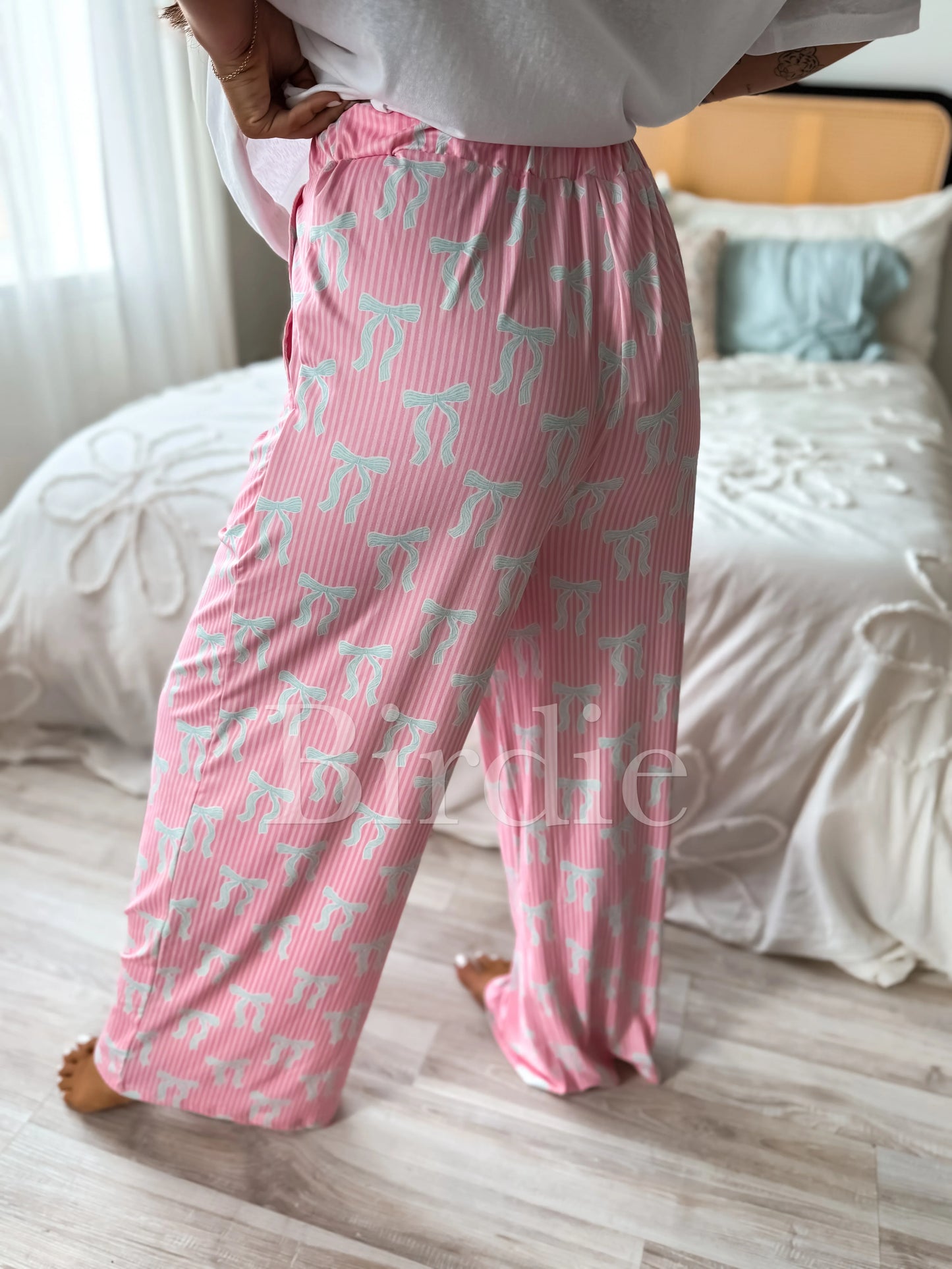 Birdie Stretchy Lounge Pants in Southern Charm