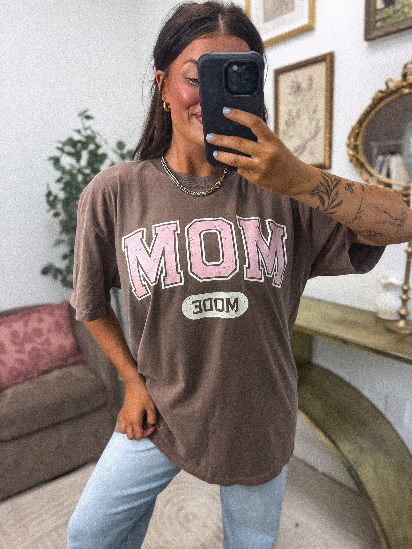 Mom Mode Graphic Tee on Espresso *final sale*