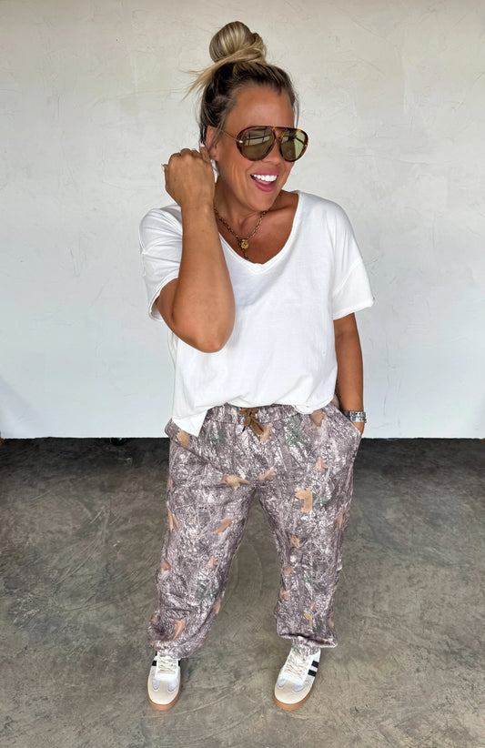 PREORDER/ free ship— Hideaway Camo Joggers