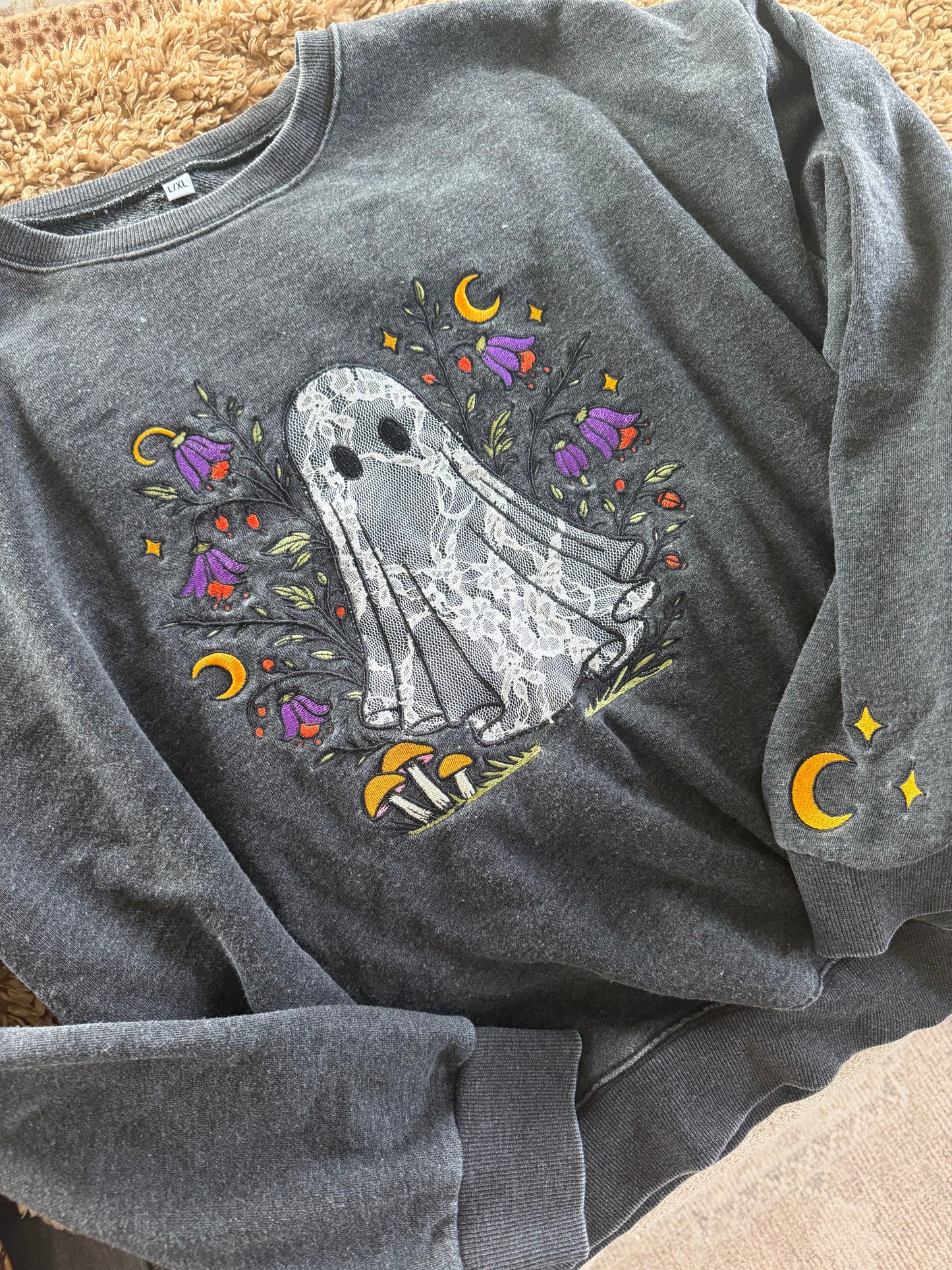 PREORDER Ghost In Bloom Pullover
