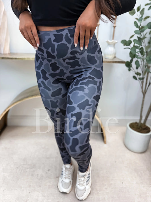 PREORDER Birdie Blackout Duck Camo Leggings