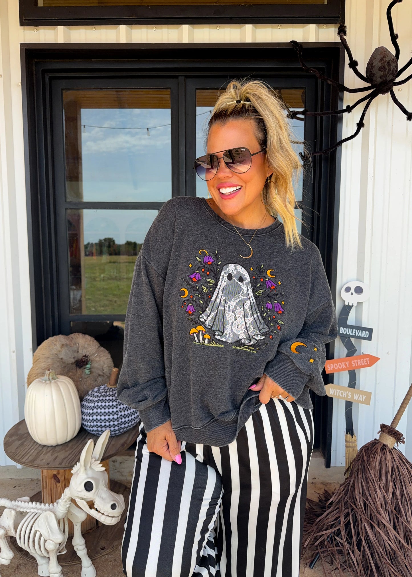 PREORDER Ghost In Bloom Pullover