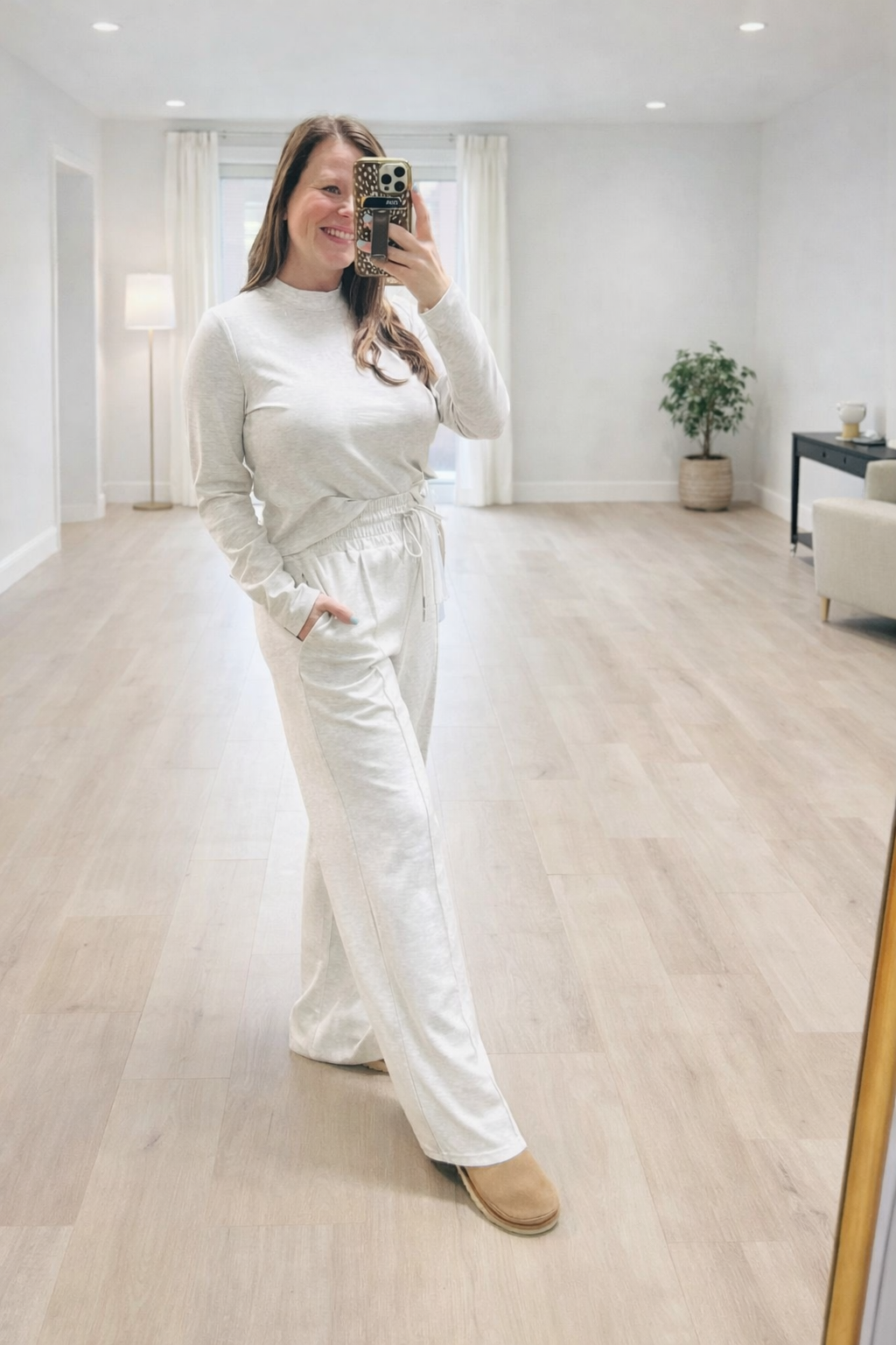 High Neck Set in Grey