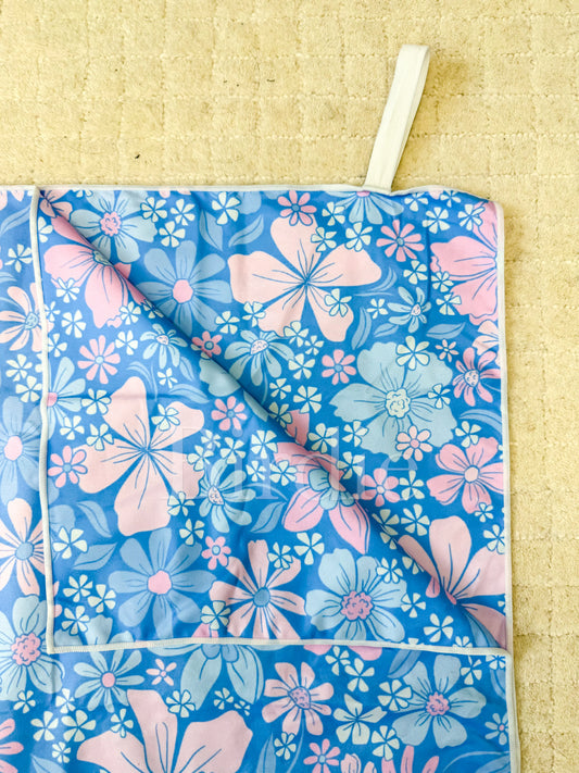 PREORDER Birdie Quick Dry Towel in Bluebell Blush