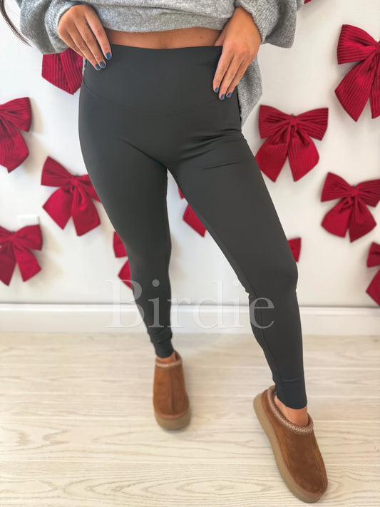 Birdie Fleece Lined Leggings In Black