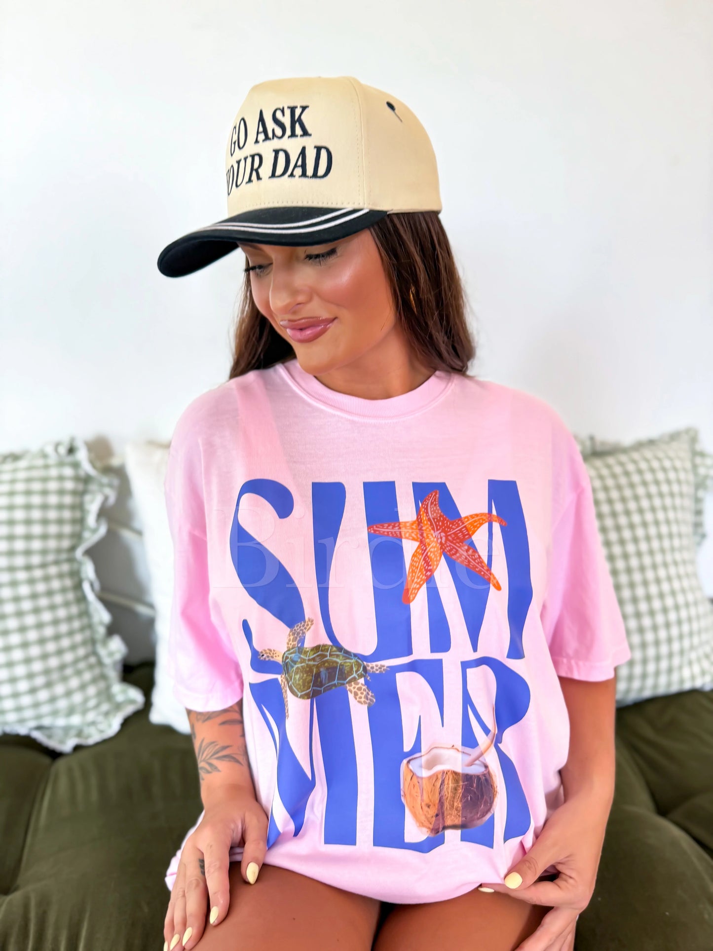 Summer Beach Graphic Tee on Blossom
